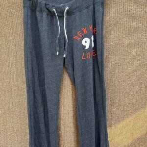 Vintage Y2K white LOVE patch logo New York Pants Reflex Women’s Sz M